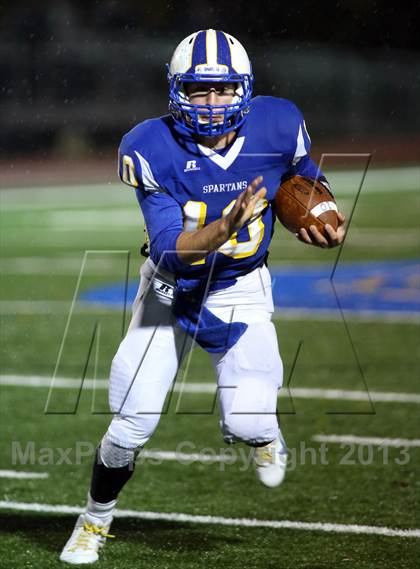 Thumbnail 2 in Mulvane vs Collegiate (KSHSAA 4A Bi-District Playoff) photogallery.