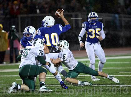 Thumbnail 3 in Mulvane vs Collegiate (KSHSAA 4A Bi-District Playoff) photogallery.