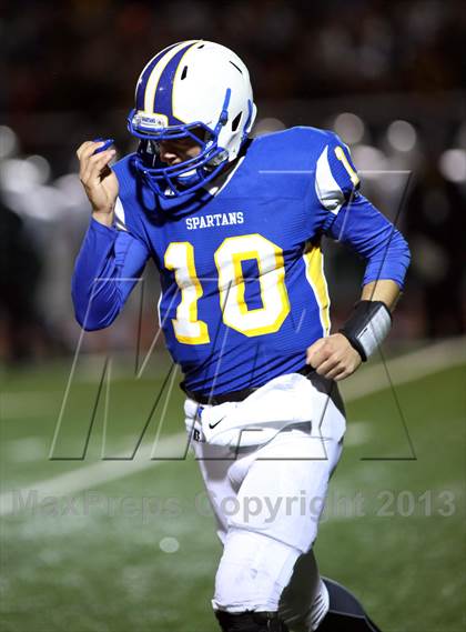 Thumbnail 1 in Mulvane vs Collegiate (KSHSAA 4A Bi-District Playoff) photogallery.