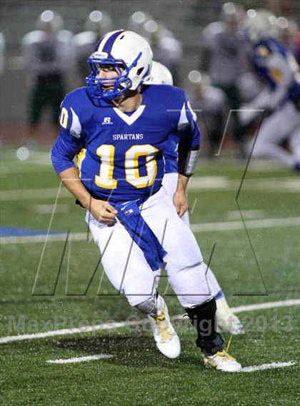 Thumbnail 3 in Mulvane vs Collegiate (KSHSAA 4A Bi-District Playoff) photogallery.