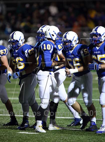 Thumbnail 3 in Mulvane vs Collegiate (KSHSAA 4A Bi-District Playoff) photogallery.