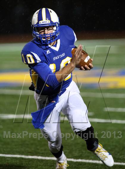 Thumbnail 1 in Mulvane vs Collegiate (KSHSAA 4A Bi-District Playoff) photogallery.