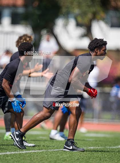 Thumbnail 2 in Serra vs Servite (7 on 7 Brave 8 Invitational) photogallery.