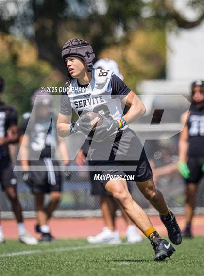 Thumbnail 3 in Serra vs Servite (7 on 7 Brave 8 Invitational) photogallery.