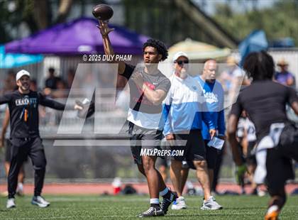 Thumbnail 3 in Serra vs Servite (7 on 7 Brave 8 Invitational) photogallery.