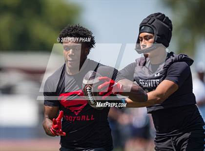 Thumbnail 3 in Serra vs Servite (7 on 7 Brave 8 Invitational) photogallery.