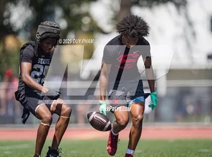 Thumbnail 2 in Serra vs Servite (7 on 7 Brave 8 Invitational) photogallery.