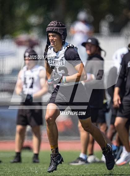 Thumbnail 2 in Serra vs Servite (7 on 7 Brave 8 Invitational) photogallery.