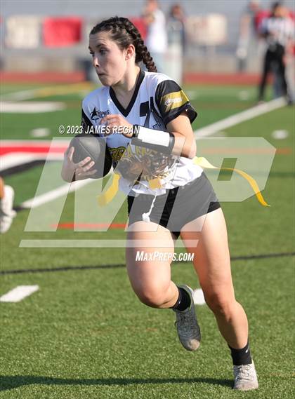 Thumbnail 2 in Aragon vs Terra Nova (Burlingame HS) photogallery.
