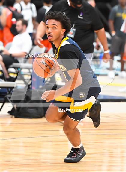 Thumbnail 1 in Cathedral vs. Democracy Prep Agassi Campus - Section 7 Basketball Tournament photogallery.