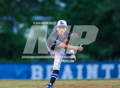 Thumbnail 1 in Braintree vs Leominster (MIAA Division 1 Round of 8) photogallery.