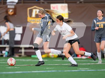 Thumbnail 2 in Francis Parker vs Classical Academy photogallery.