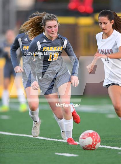 Thumbnail 2 in Francis Parker vs Classical Academy photogallery.