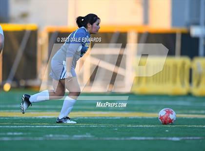 Thumbnail 2 in Francis Parker vs Classical Academy photogallery.