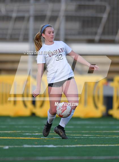 Thumbnail 3 in Francis Parker vs Classical Academy photogallery.