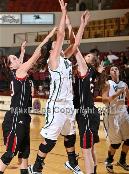 Thumbnail 1 in Bangs vs. Slaton (Fantasy of Lights) photogallery.