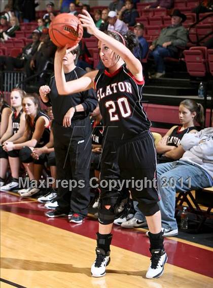Thumbnail 3 in Bangs vs. Slaton (Fantasy of Lights) photogallery.