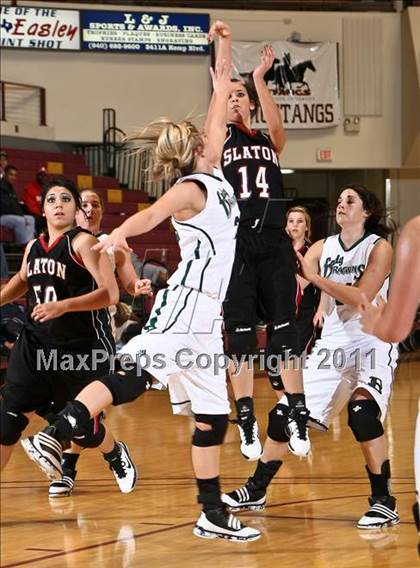 Thumbnail 3 in Bangs vs. Slaton (Fantasy of Lights) photogallery.