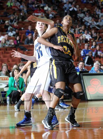 Thumbnail 3 in Brennan vs. Georgetown (UIL 5A Semifinal) photogallery.