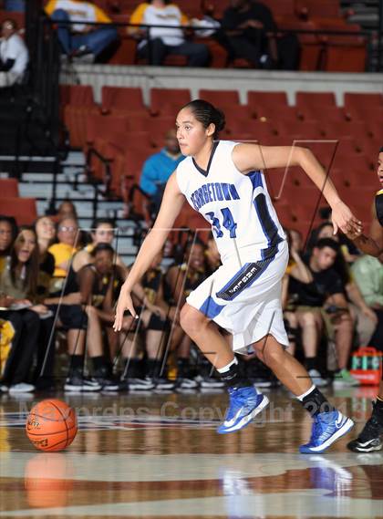 Thumbnail 2 in Brennan vs. Georgetown (UIL 5A Semifinal) photogallery.