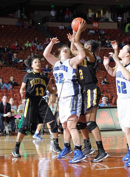 Thumbnail 3 in Brennan vs. Georgetown (UIL 5A Semifinal) photogallery.