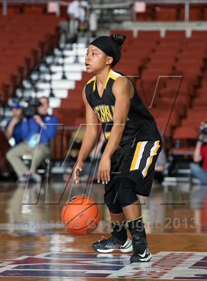 Thumbnail 3 in Brennan vs. Georgetown (UIL 5A Semifinal) photogallery.