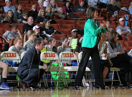 Thumbnail 3 in Brennan vs. Georgetown (UIL 5A Semifinal) photogallery.