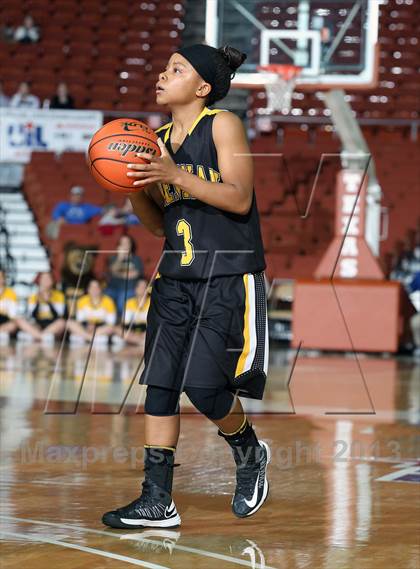 Thumbnail 1 in Brennan vs. Georgetown (UIL 5A Semifinal) photogallery.