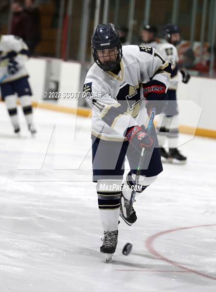 Thumbnail 1 in Canisius vs St. Joseph's Collegiate Institute photogallery.