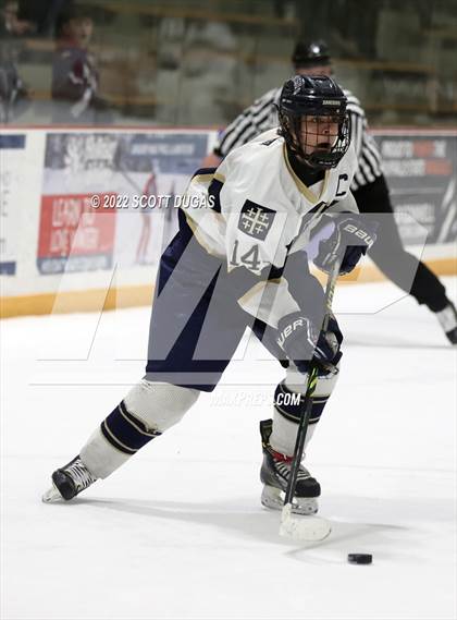 Thumbnail 3 in Canisius vs St. Joseph's Collegiate Institute photogallery.