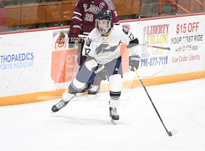 Thumbnail 1 in Canisius vs St. Joseph's Collegiate Institute photogallery.