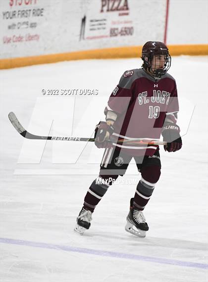Thumbnail 1 in Canisius vs St. Joseph's Collegiate Institute photogallery.