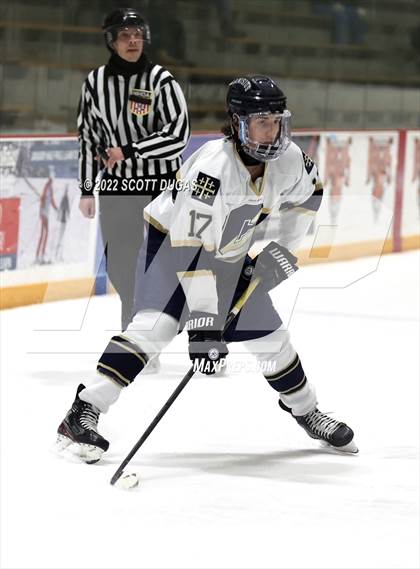 Thumbnail 2 in Canisius vs St. Joseph's Collegiate Institute photogallery.