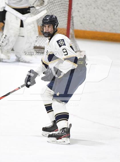 Thumbnail 3 in Canisius vs St. Joseph's Collegiate Institute photogallery.