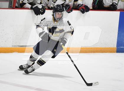 Thumbnail 3 in Canisius vs St. Joseph's Collegiate Institute photogallery.