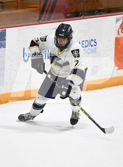 Thumbnail 3 in Canisius vs St. Joseph's Collegiate Institute photogallery.
