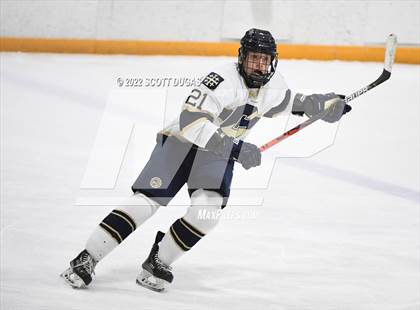 Thumbnail 2 in Canisius vs St. Joseph's Collegiate Institute photogallery.