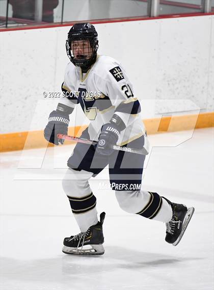 Thumbnail 1 in Canisius vs St. Joseph's Collegiate Institute photogallery.