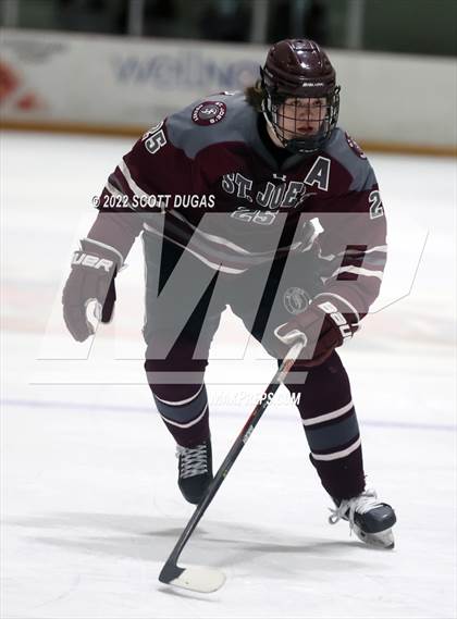Thumbnail 2 in Canisius vs St. Joseph's Collegiate Institute photogallery.