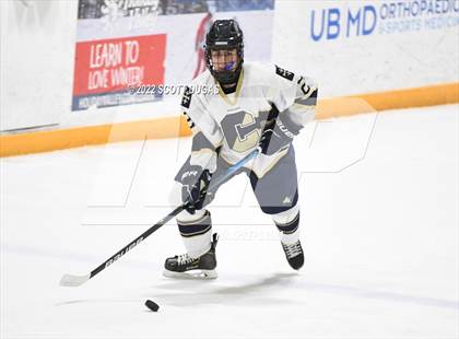 Thumbnail 3 in Canisius vs St. Joseph's Collegiate Institute photogallery.