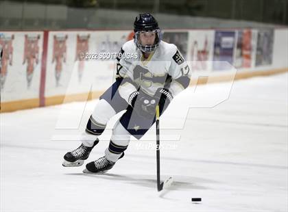 Thumbnail 1 in Canisius vs St. Joseph's Collegiate Institute photogallery.