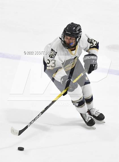 Thumbnail 3 in Canisius vs St. Joseph's Collegiate Institute photogallery.