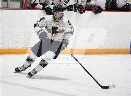 Thumbnail 1 in Canisius vs St. Joseph's Collegiate Institute photogallery.