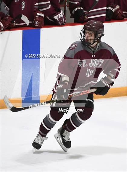 Thumbnail 2 in Canisius vs St. Joseph's Collegiate Institute photogallery.