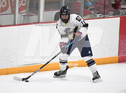 Thumbnail 1 in Canisius vs St. Joseph's Collegiate Institute photogallery.