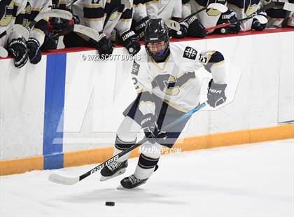 Thumbnail 3 in Canisius vs St. Joseph's Collegiate Institute photogallery.