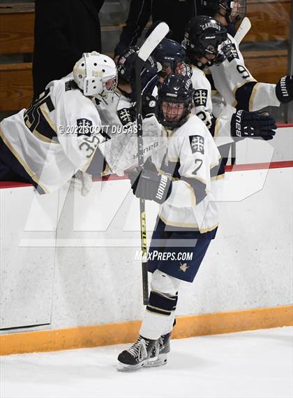 Thumbnail 2 in Canisius vs St. Joseph's Collegiate Institute photogallery.