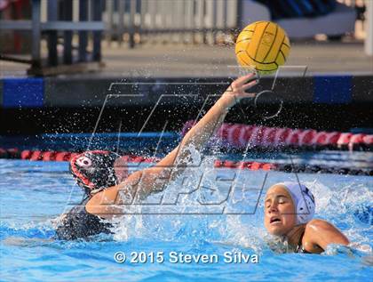 Thumbnail 2 in La Jolla vs. Westview (CIF-SDS Open Division Quarterfinal) photogallery.