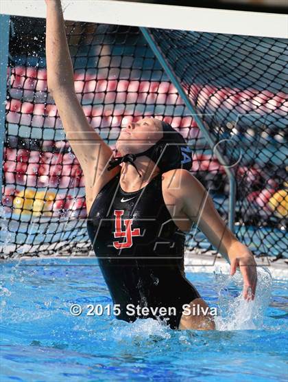 Thumbnail 2 in La Jolla vs. Westview (CIF-SDS Open Division Quarterfinal) photogallery.