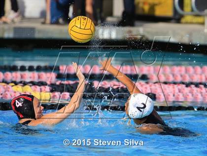 Thumbnail 2 in La Jolla vs. Westview (CIF-SDS Open Division Quarterfinal) photogallery.